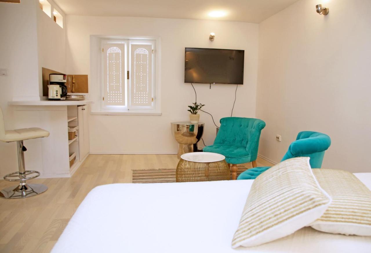 Swan City Apartment & Room Sibenik Ngoại thất bức ảnh