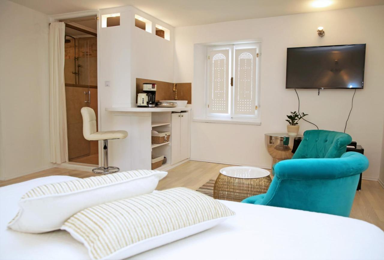 Swan City Apartment & Room Sibenik Ngoại thất bức ảnh