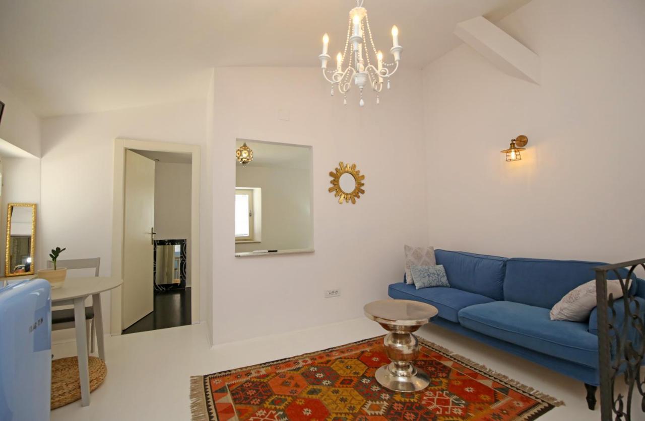 Swan City Apartment & Room Sibenik Ngoại thất bức ảnh